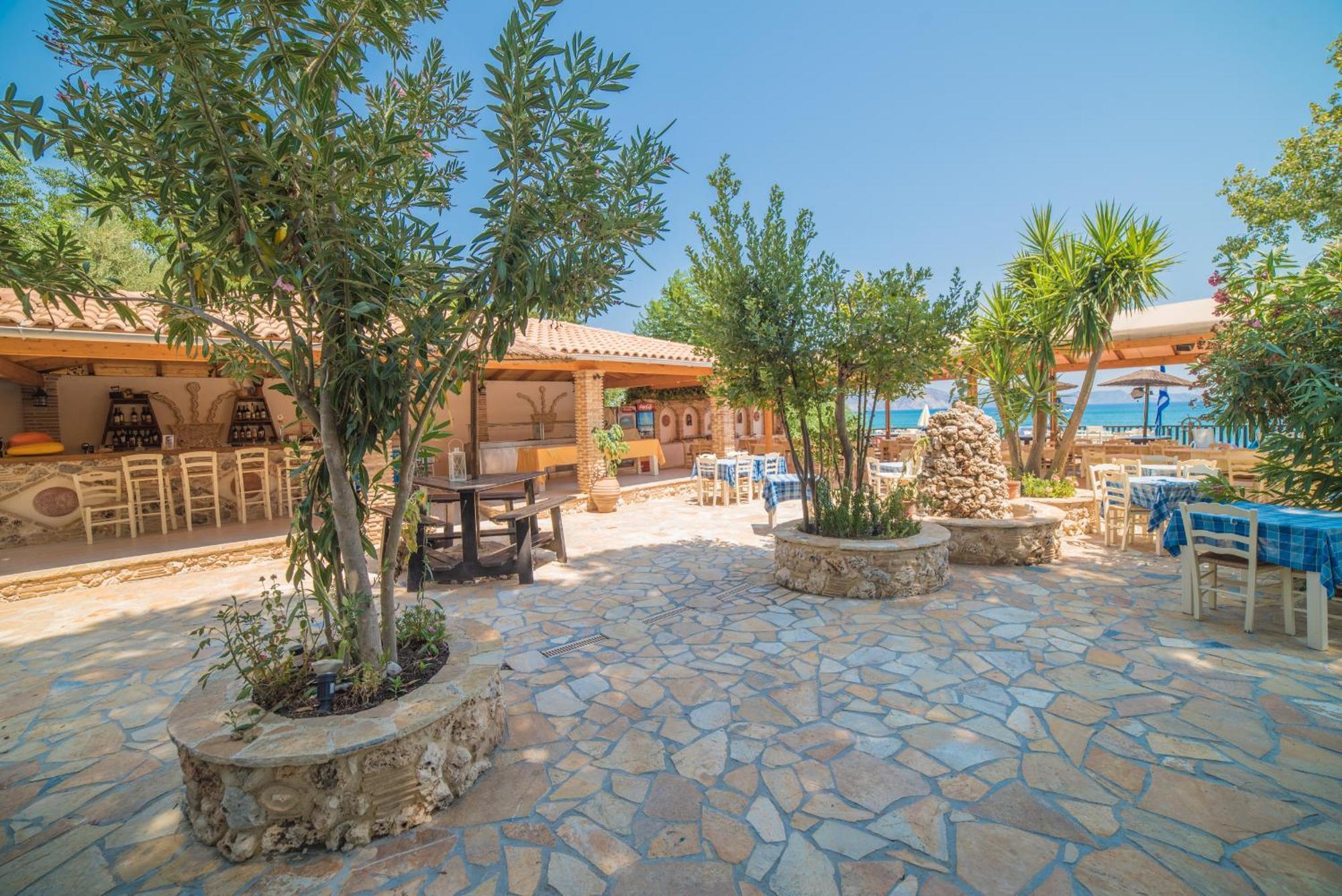 Porto Koukla Agios Sostis (Zakynthos)